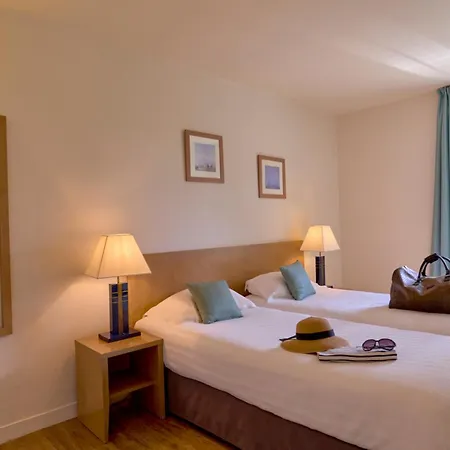 Reine Marine Aparthotel